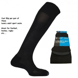 12 x Pairs of Black Adult Sports Socks (size 7-12)